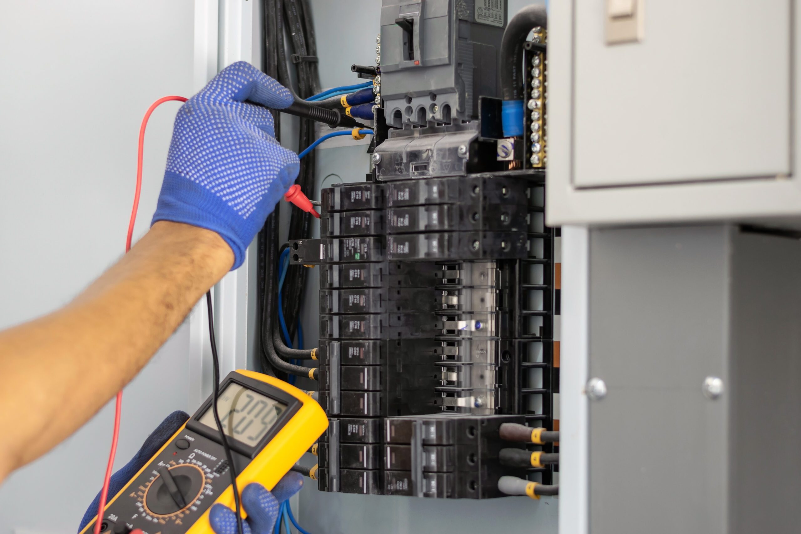 Residential electrical panel and breaker box repair services in Houston